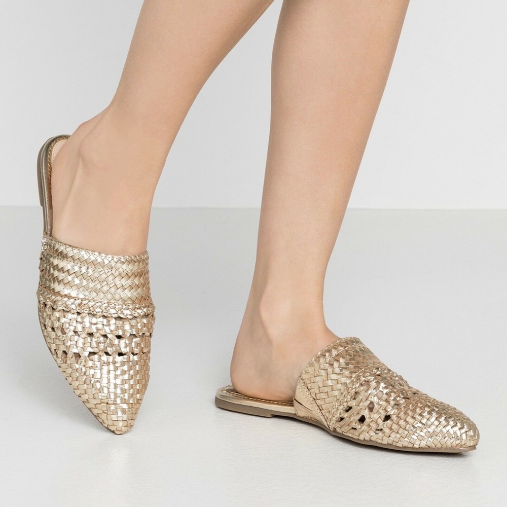 Sam Edelman Women's Natalya Gold Mule flats 9.5